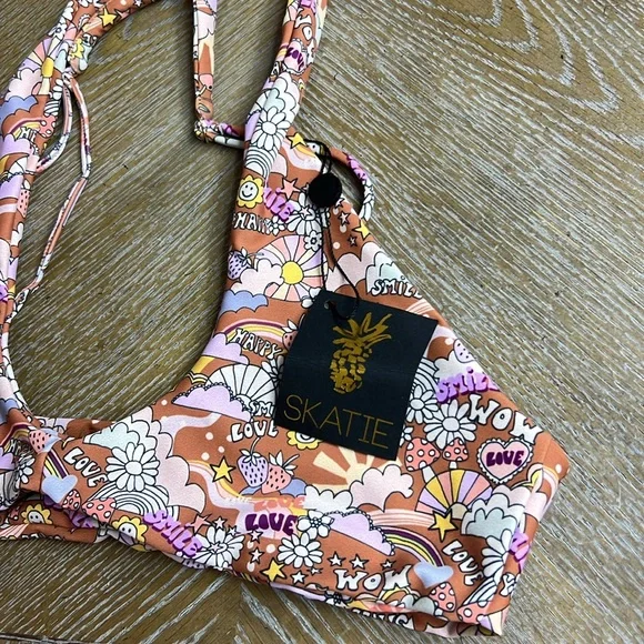 SKATIE Love Adjustable Bikini Top XL - Picture 3 of 9